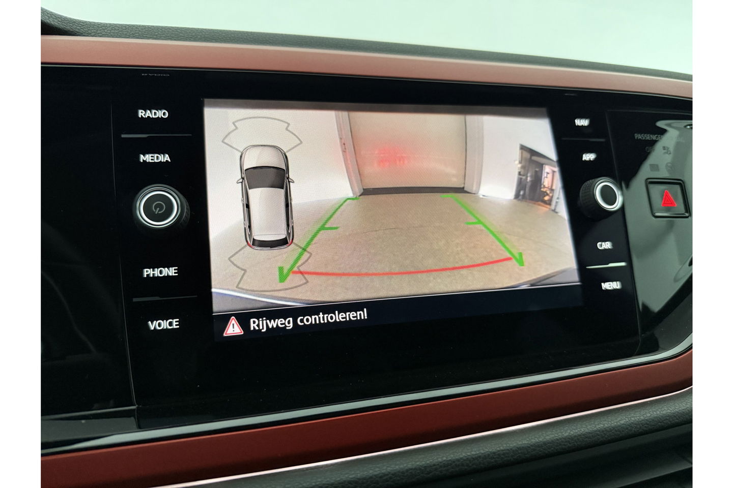 Volkswagen Polo 2.0 TSI GTI 200PK LED DSG Camera Virtual Carplay Clima Cruise PDC 18''LMV