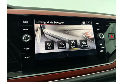 Volkswagen Polo 2.0 TSI GTI 200PK LED DSG Camera Virtual Carplay Clima Cruise PDC 18''LMV
