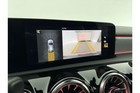 Mercedes-Benz A-Klasse 250 e AMG 235PK Pano Sfeer LED Virtual Camera Memory Carplay Cruise Clima Navi PDC 18"LMV