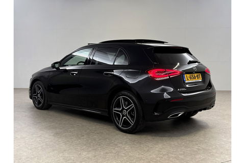 Mercedes-Benz A-Klasse 250 e AMG 235PK Pano Sfeer LED Virtual Camera Memory Carplay Cruise Clima Navi PDC 18"LMV