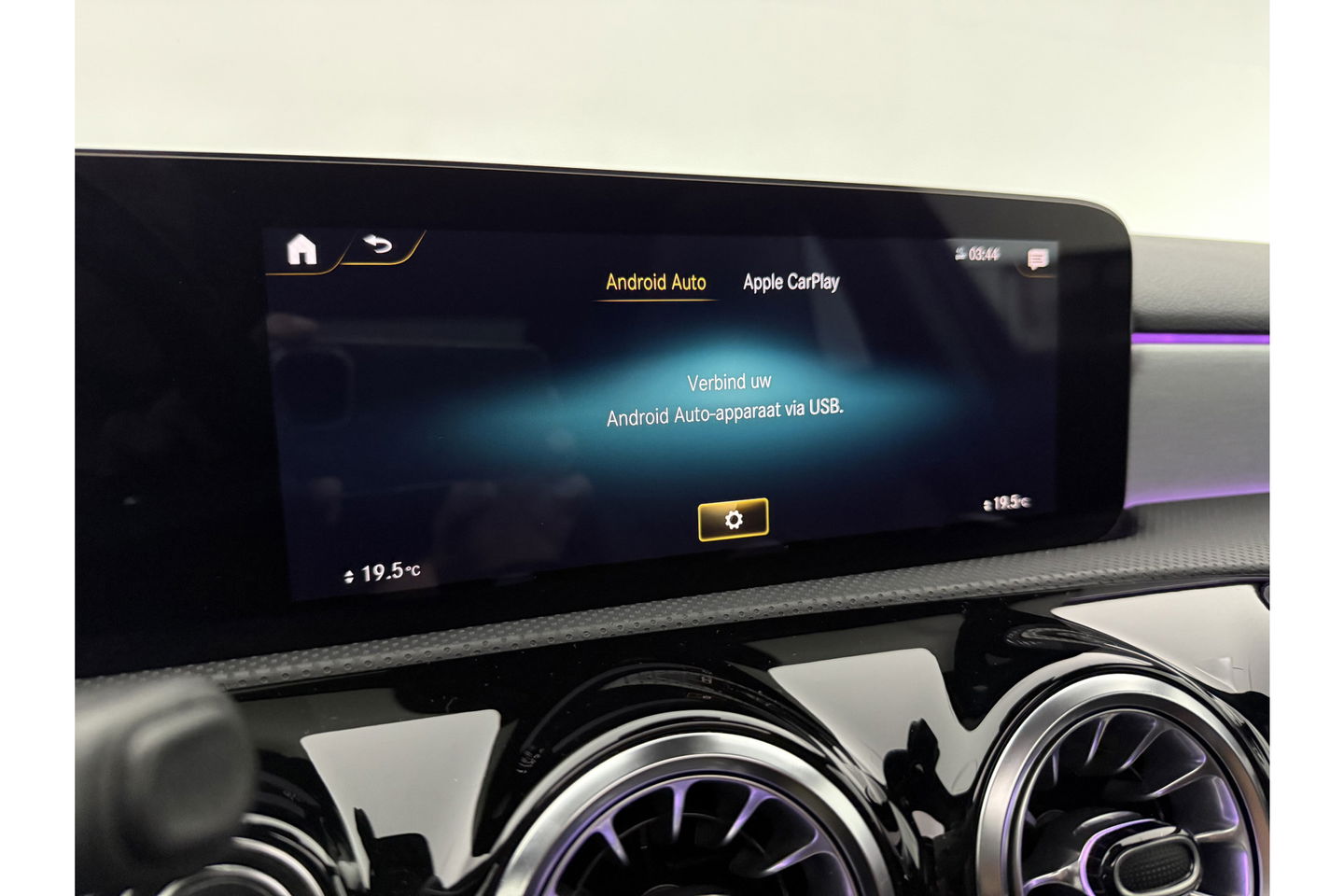 Mercedes-Benz A-Klasse 250 e AMG 235PK Pano Sfeer LED Virtual Camera Memory Carplay Cruise Clima Navi PDC 18"LMV