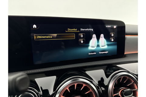 Mercedes-Benz A-Klasse 250 e AMG 235PK Pano Sfeer LED Virtual Camera Memory Carplay Cruise Clima Navi PDC 18"LMV