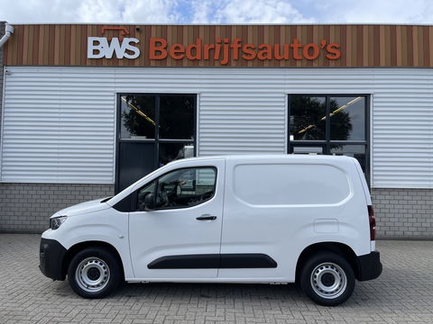 Peugeot Partner 1.2 PureTech Premium / benzine grijs kenteken / vaste prijs rijklaar € 13.450 ex btw / airco / cruise control / schuifdeur / navigatie / armsteun / euro 6 / lease vanaf € 227