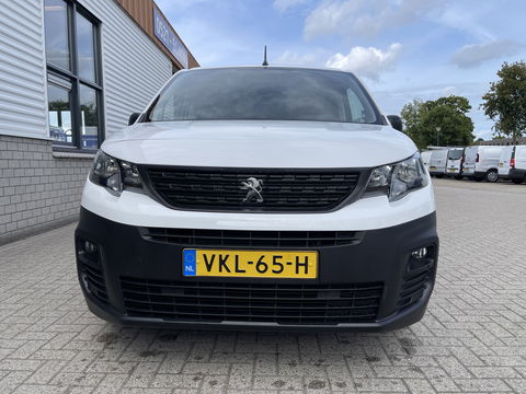 Peugeot Partner 1.2 PureTech Premium / benzine grijs kenteken / vaste prijs rijklaar € 13.450 ex btw / airco / cruise control / schuifdeur / navigatie / armsteun / euro 6 / lease vanaf € 227