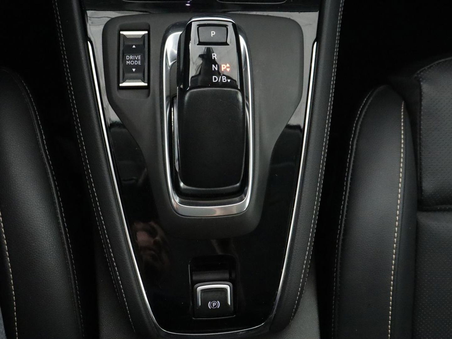 Opel Grandland X 1.6 Turbo Hybrid Ultimate | Stoelventilatie | Leder | Camera | Carplay | Stoelverwarming | Keyless | Full LED | Navigatie | PHEV | Plug In