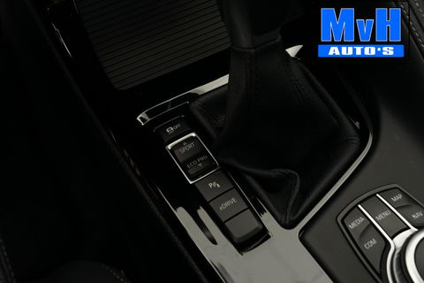 BMW X2 xDrive25e High Executive M-Sport 220PK|PANO|LED|ACC