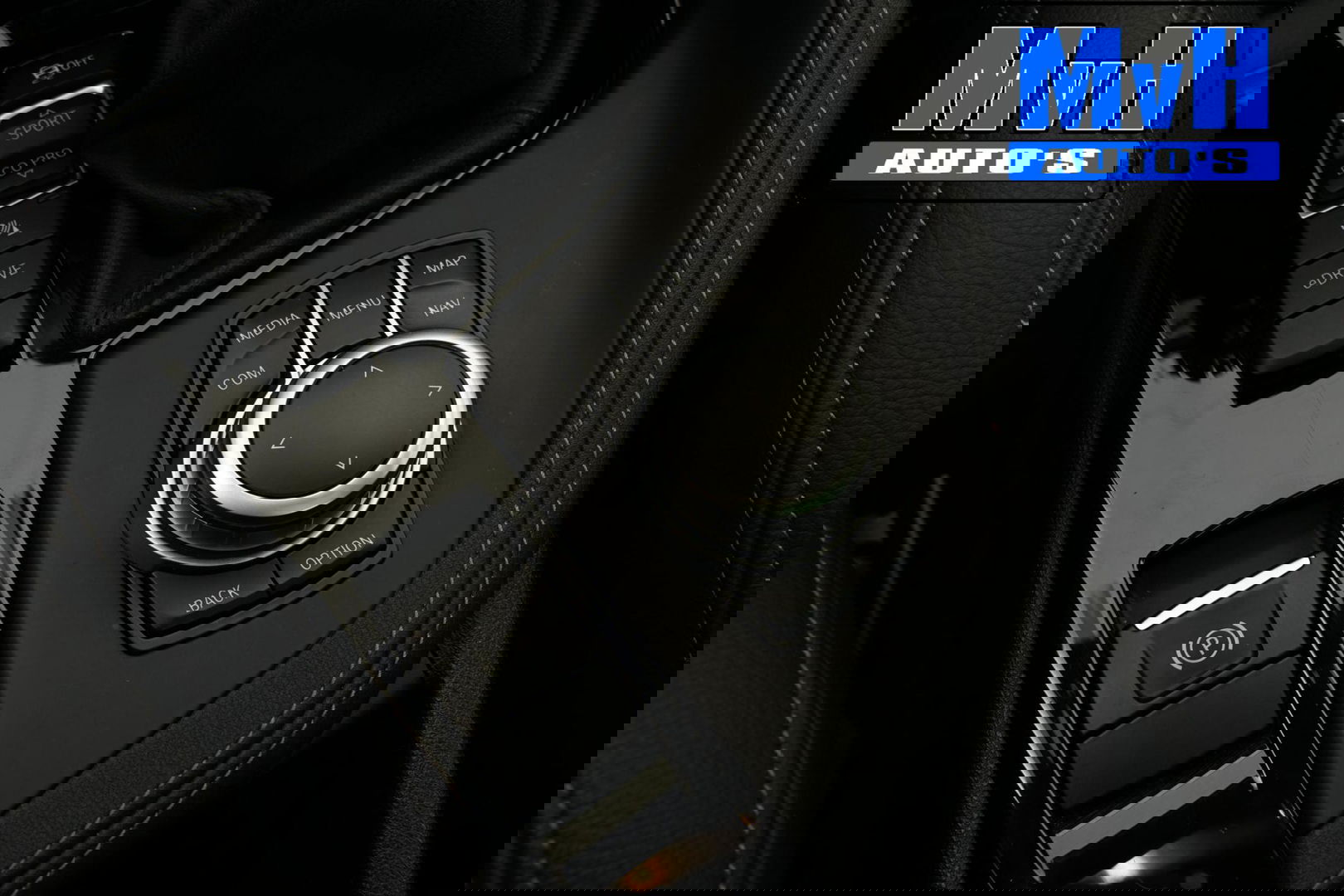 BMW X2 xDrive25e High Executive M-Sport 220PK|PANO|LED|ACC