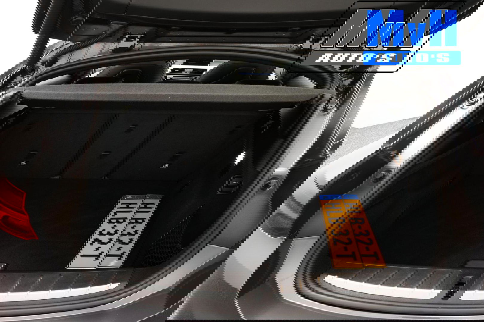 BMW X2 xDrive25e High Executive M-Sport 220PK|PANO|LED|ACC