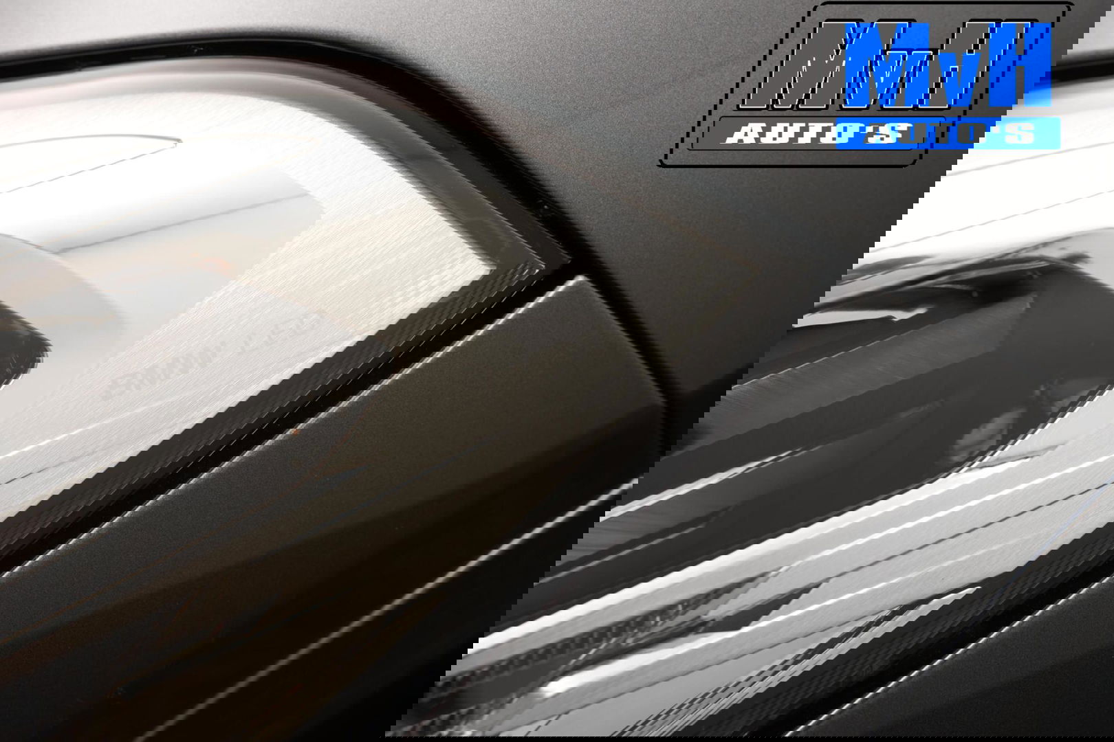 BMW X2 xDrive25e High Executive M-Sport 220PK|PANO|LED|ACC