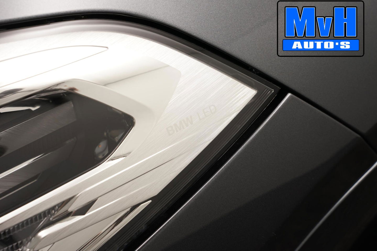 BMW X2 xDrive25e High Executive M-Sport 220PK|PANO|LED|ACC