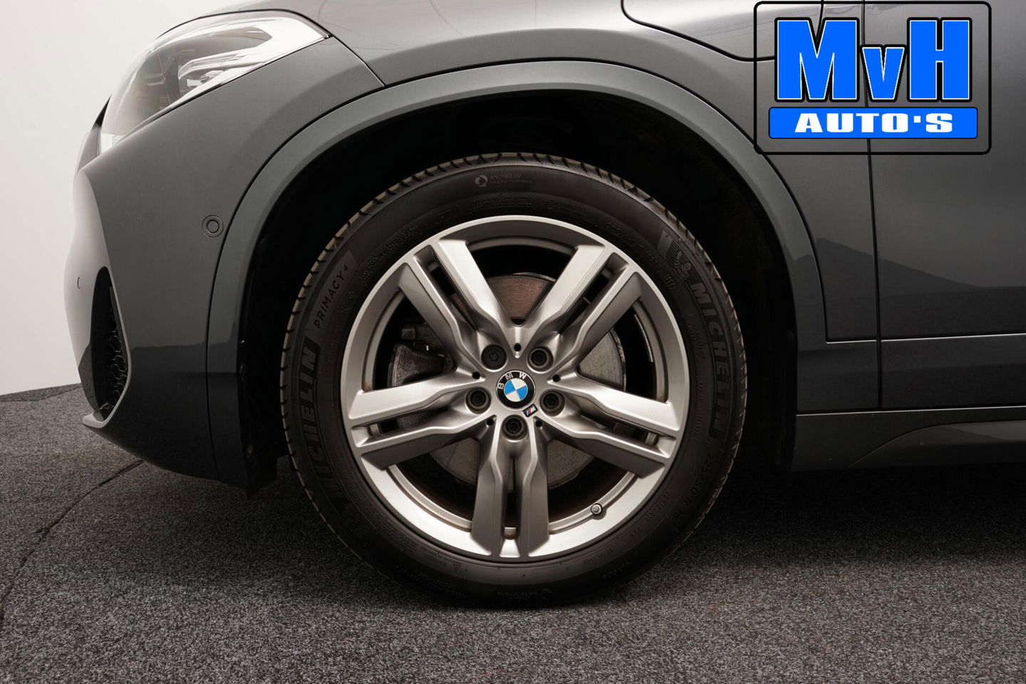 BMW X2 xDrive25e High Executive M-Sport 220PK|PANO|LED|ACC