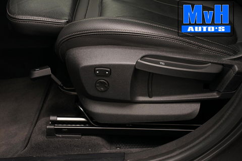 BMW X2 xDrive25e High Executive M-Sport 220PK|PANO|LED|ACC