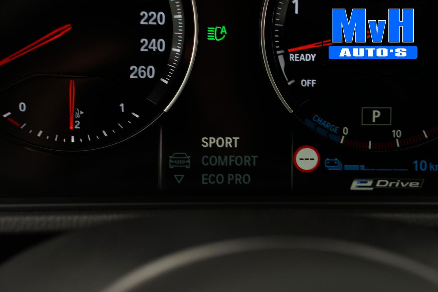 BMW X2 xDrive25e High Executive M-Sport 220PK|PANO|LED|ACC