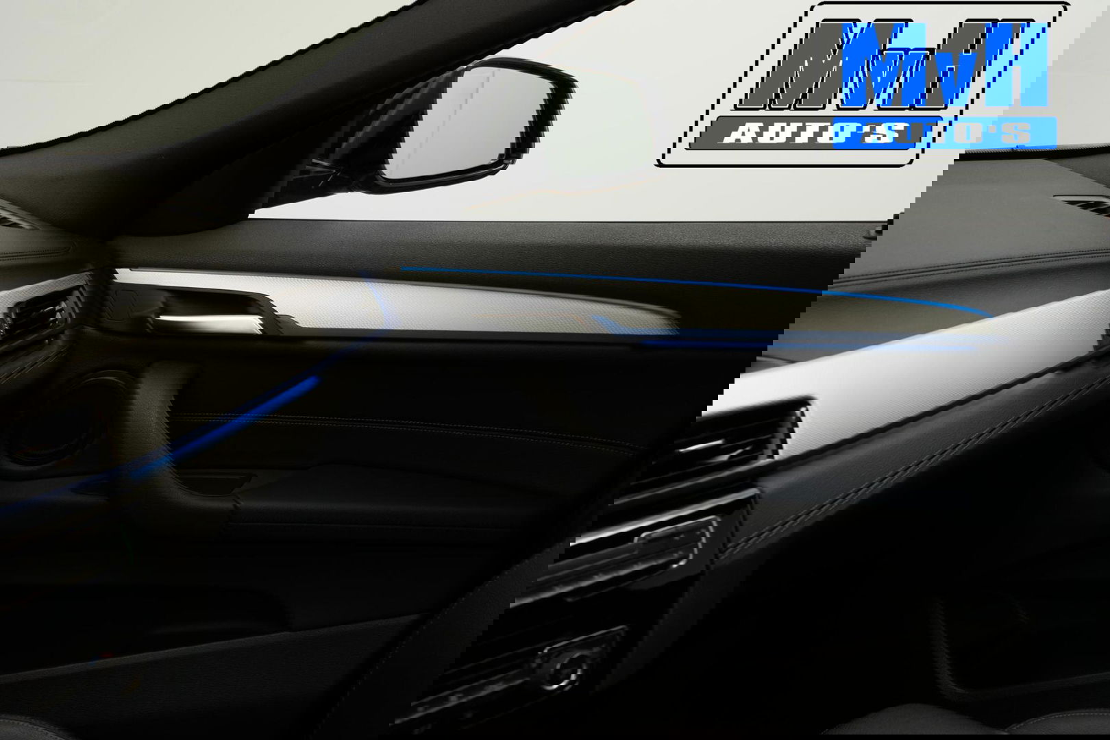 BMW X2 xDrive25e High Executive M-Sport 220PK|PANO|LED|ACC