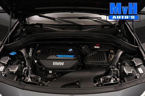 BMW X2 xDrive25e High Executive M-Sport 220PK|PANO|LED|ACC