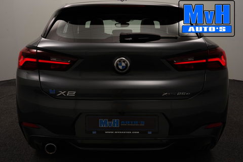 BMW X2 xDrive25e High Executive M-Sport 220PK|PANO|LED|ACC