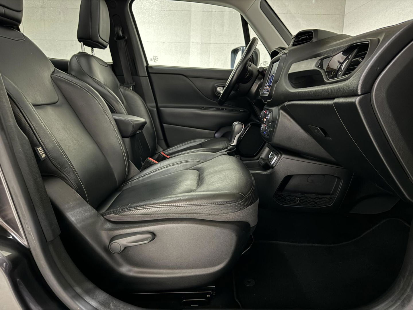 Jeep Renegade 1.4 MultiAir Limited Pano Leer Cruise Navi Trekh. NAP