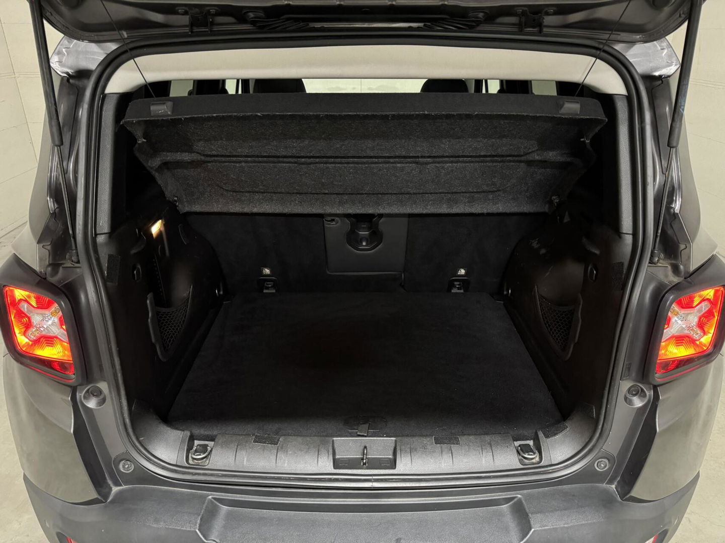 Jeep Renegade 1.4 MultiAir Limited Pano Leer Cruise Navi Trekh. NAP