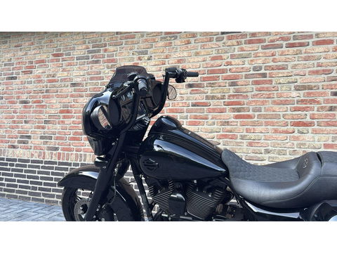 Harley Davidson 103 FLHX Streetglide Street Glide Black Out CVO