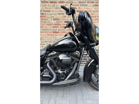 Harley Davidson 103 FLHX Streetglide Street Glide Black Out CVO