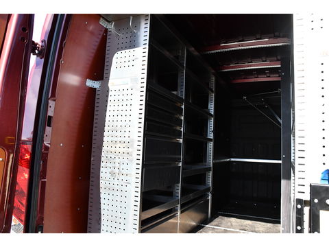 Iveco 40C 210 3.0L L2H2 Luchtvering Air Pro Full Options! Dubbellucht, Adaptieve Cruise, Camera, 3500KG Trekhaak, 2 x Schuifdeur, Clima, 210PK, Kasten wanden, Uniek! Dubbel lucht, DL