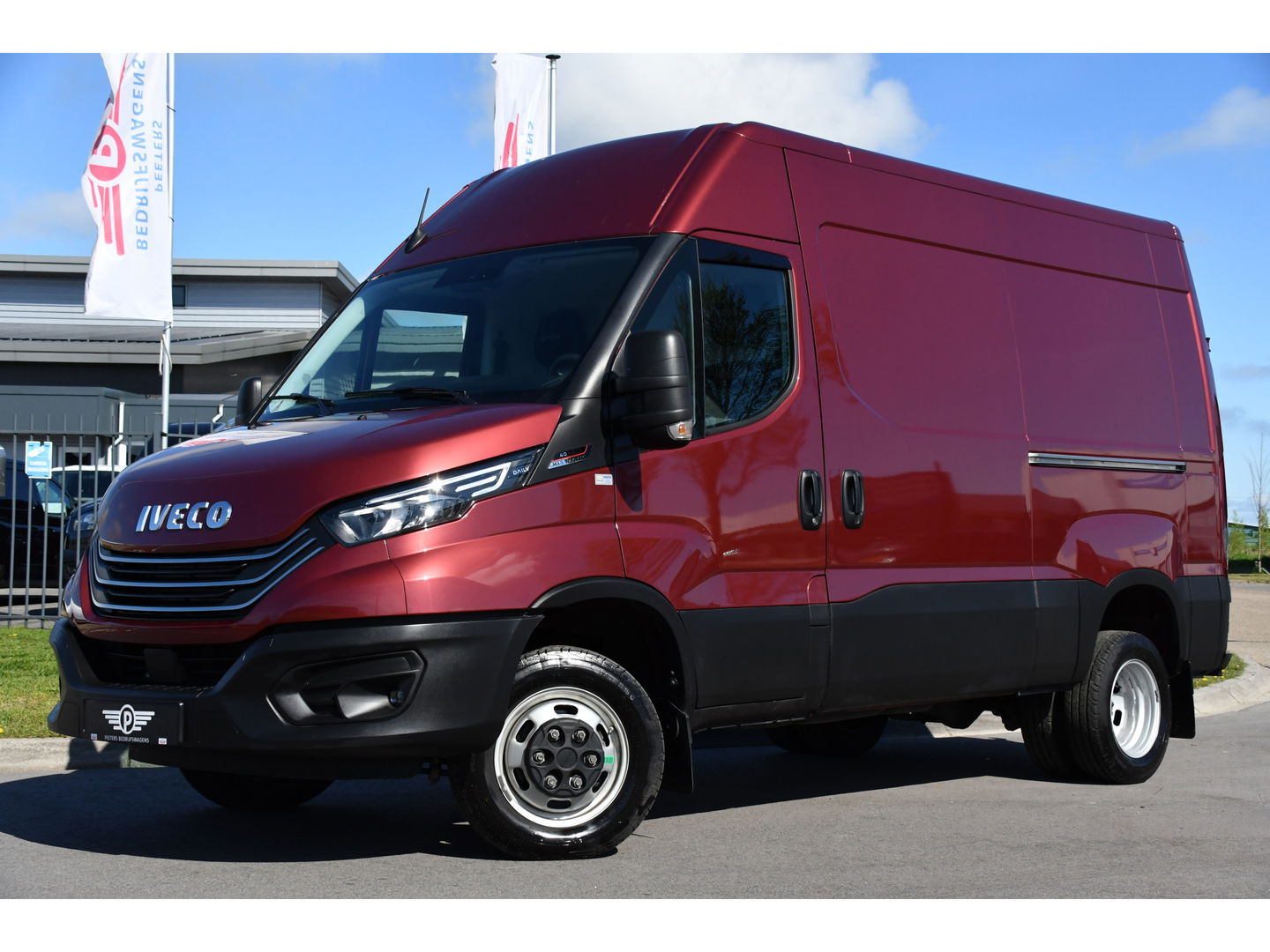 Iveco 40C 210 3.0L L2H2 Luchtvering Air Pro Full Options! Dubbellucht, Adaptieve Cruise, Camera, 3500KG Trekhaak, 2 x Schuifdeur, Clima, 210PK, Kasten wanden, Uniek! Dubbel lucht, DL