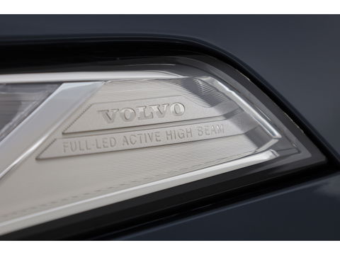Volvo XC90 T8 Recharge Ultimate Dark | Pano | HUD | B&W | 360cam | Massage | Memory seats | 21''