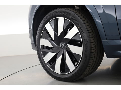 Volvo XC90 T8 Recharge Ultimate Dark | Pano | HUD | B&W | 360cam | Massage | Memory seats | 21''