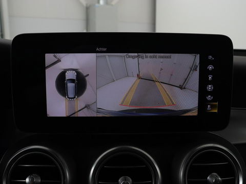 Mercedes-Benz GLC 300e 4Matic AMG | Panoramadak | Two-Tone Leder | 360 Camera | Stoelverwarming | Burmester | Carplay | Digital Cockpit | Keyless | Navigatie | Sfeerverlichting | PHEV | Plug In
