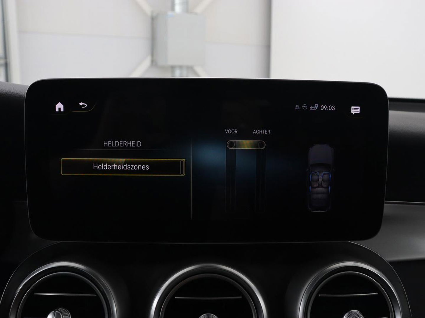Mercedes-Benz GLC 300e 4Matic AMG | Panoramadak | Two-Tone Leder | 360 Camera | Stoelverwarming | Burmester | Carplay | Digital Cockpit | Keyless | Navigatie | Sfeerverlichting | PHEV | Plug In