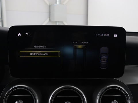 Mercedes-Benz GLC 300e 4Matic AMG | Panoramadak | Two-Tone Leder | 360 Camera | Stoelverwarming | Burmester | Carplay | Digital Cockpit | Keyless | Navigatie | Sfeerverlichting | PHEV | Plug In