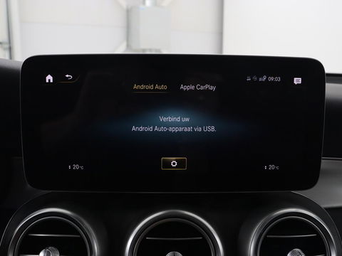 Mercedes-Benz GLC 300e 4Matic AMG | Panoramadak | Two-Tone Leder | 360 Camera | Stoelverwarming | Burmester | Carplay | Digital Cockpit | Keyless | Navigatie | Sfeerverlichting | PHEV | Plug In