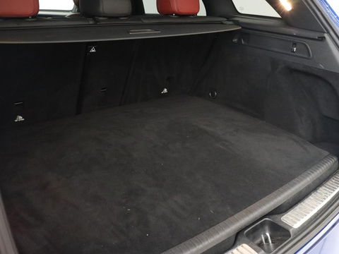 Mercedes-Benz GLC 300e 4Matic AMG | Panoramadak | Two-Tone Leder | 360 Camera | Stoelverwarming | Burmester | Carplay | Digital Cockpit | Keyless | Navigatie | Sfeerverlichting | PHEV | Plug In