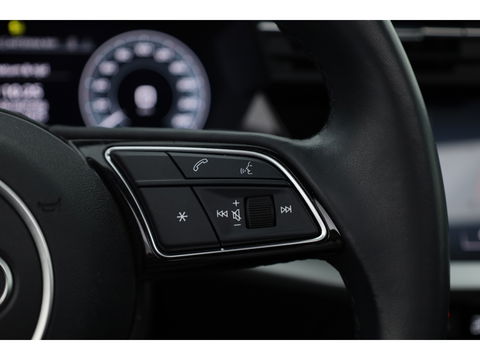 Audi A3 Sportback 45 TFSI e S Line | Pano | Navi | Keyless | Elek. Achterklep | Stoelverw. | Apple CarPlay