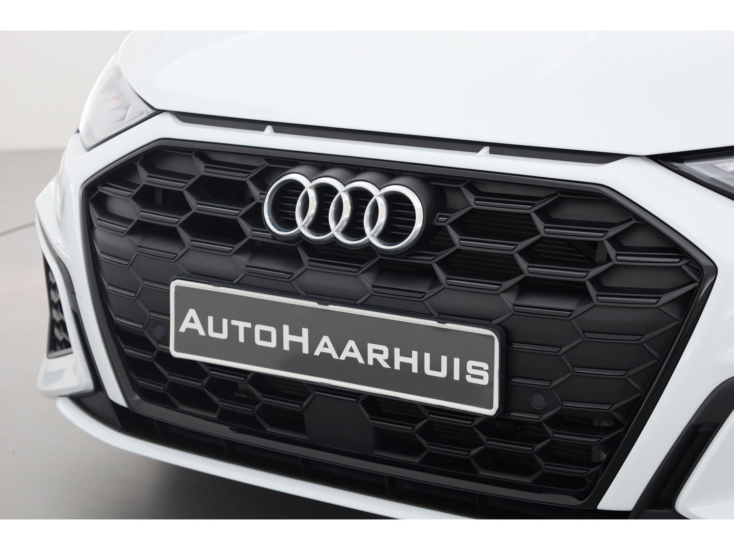 Audi A3 Sportback 45 TFSI e S Line | Pano | Navi | Keyless | Elek. Achterklep | Stoelverw. | Apple CarPlay