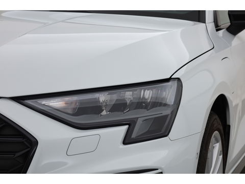 Audi A3 Sportback 45 TFSI e S Line | Pano | Navi | Keyless | Elek. Achterklep | Stoelverw. | Apple CarPlay