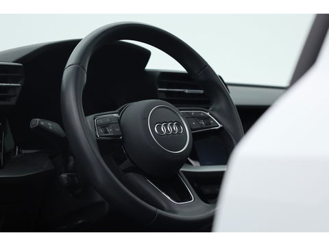 Audi A3 Sportback 45 TFSI e S Line | Pano | Navi | Keyless | Elek. Achterklep | Stoelverw. | Apple CarPlay