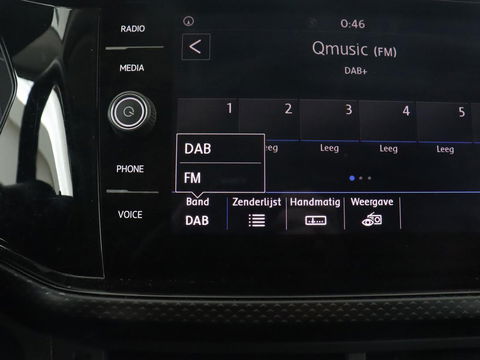 Volkswagen T-Cross 1.0 TSI Life | Carplay | Navigatie | Keyless | Virtual Cockpit | Climate control | Adaptive cruise | Dodehoek detectie | Getint glas