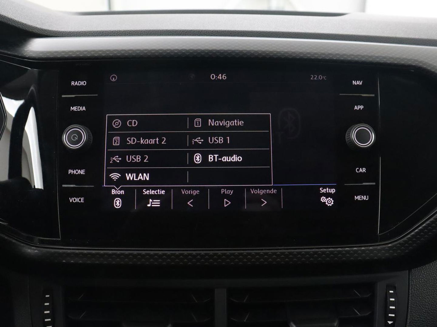 Volkswagen T-Cross 1.0 TSI Life | Carplay | Navigatie | Keyless | Virtual Cockpit | Climate control | Adaptive cruise | Dodehoek detectie | Getint glas
