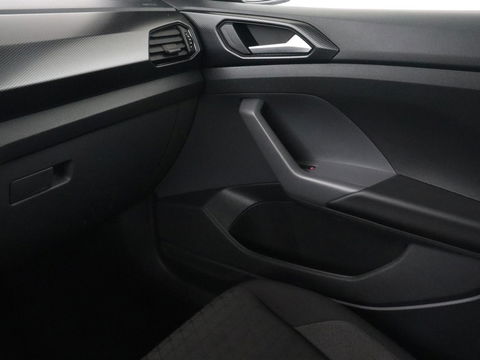 Volkswagen T-Cross 1.0 TSI Life | Carplay | Navigatie | Keyless | Virtual Cockpit | Climate control | Adaptive cruise | Dodehoek detectie | Getint glas