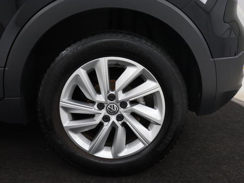 Volkswagen T-Cross 1.0 TSI Life | Carplay | Navigatie | Keyless | Virtual Cockpit | Climate control | Adaptive cruise | Dodehoek detectie | Getint glas