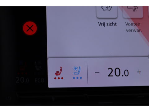 Volkswagen Golf 1.4 eHybrid GTE | HUD | Stoelventilatie | Leder | IQ. Light | Adapt. Cruise | Elek. Trekhaak