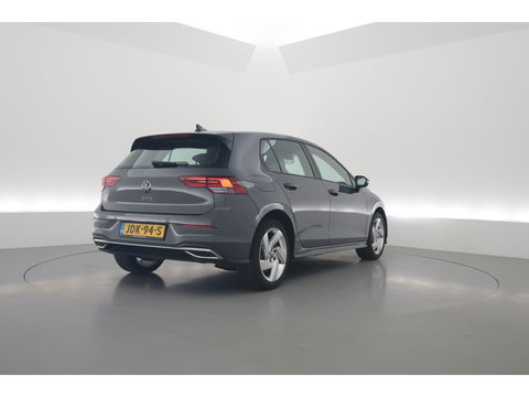 Volkswagen Golf 1.4 eHybrid GTE | HUD | Stoelventilatie | Leder | IQ. Light | Adapt. Cruise | Elek. Trekhaak