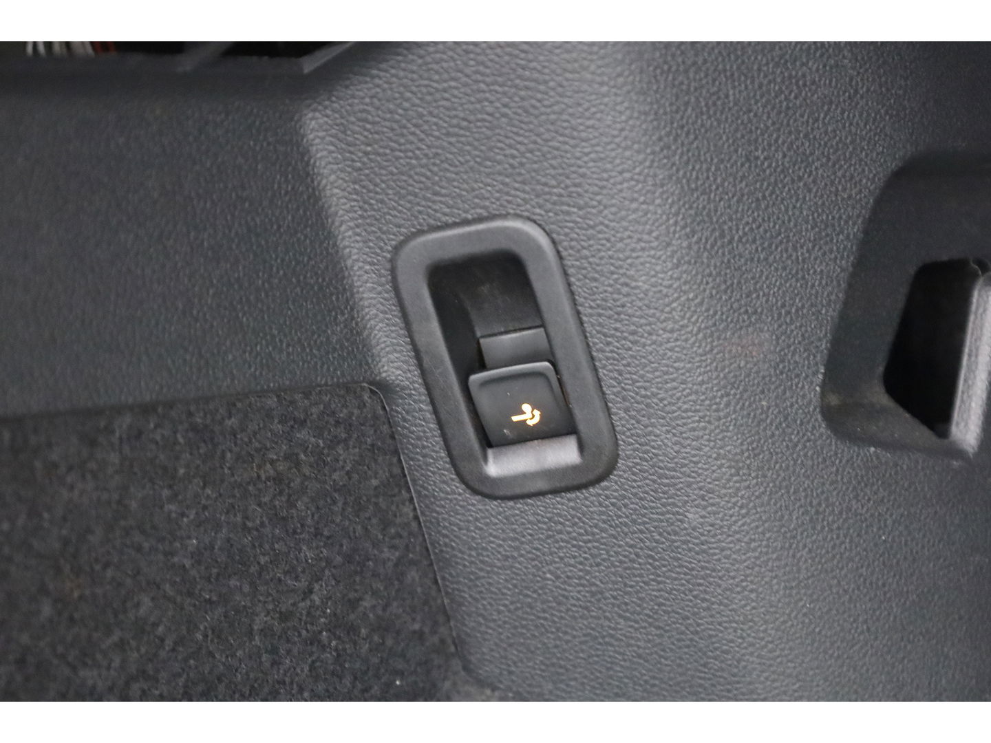 Volkswagen Golf 1.4 eHybrid GTE | HUD | Stoelventilatie | Leder | IQ. Light | Adapt. Cruise | Elek. Trekhaak