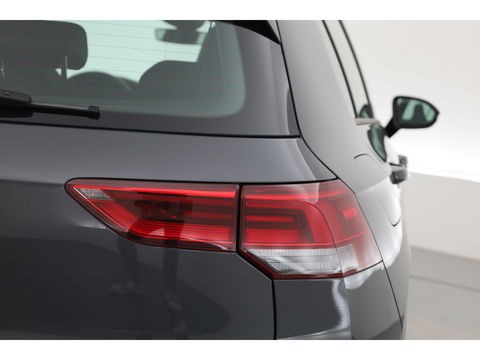 Volkswagen Golf 1.4 eHybrid GTE | HUD | Stoelventilatie | Leder | IQ. Light | Adapt. Cruise | Elek. Trekhaak