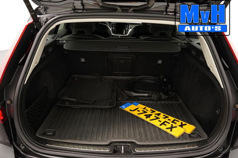 Volvo V60 2.0 T6 Recharge AWD Business Pro 340PK|LEER|CAMERA