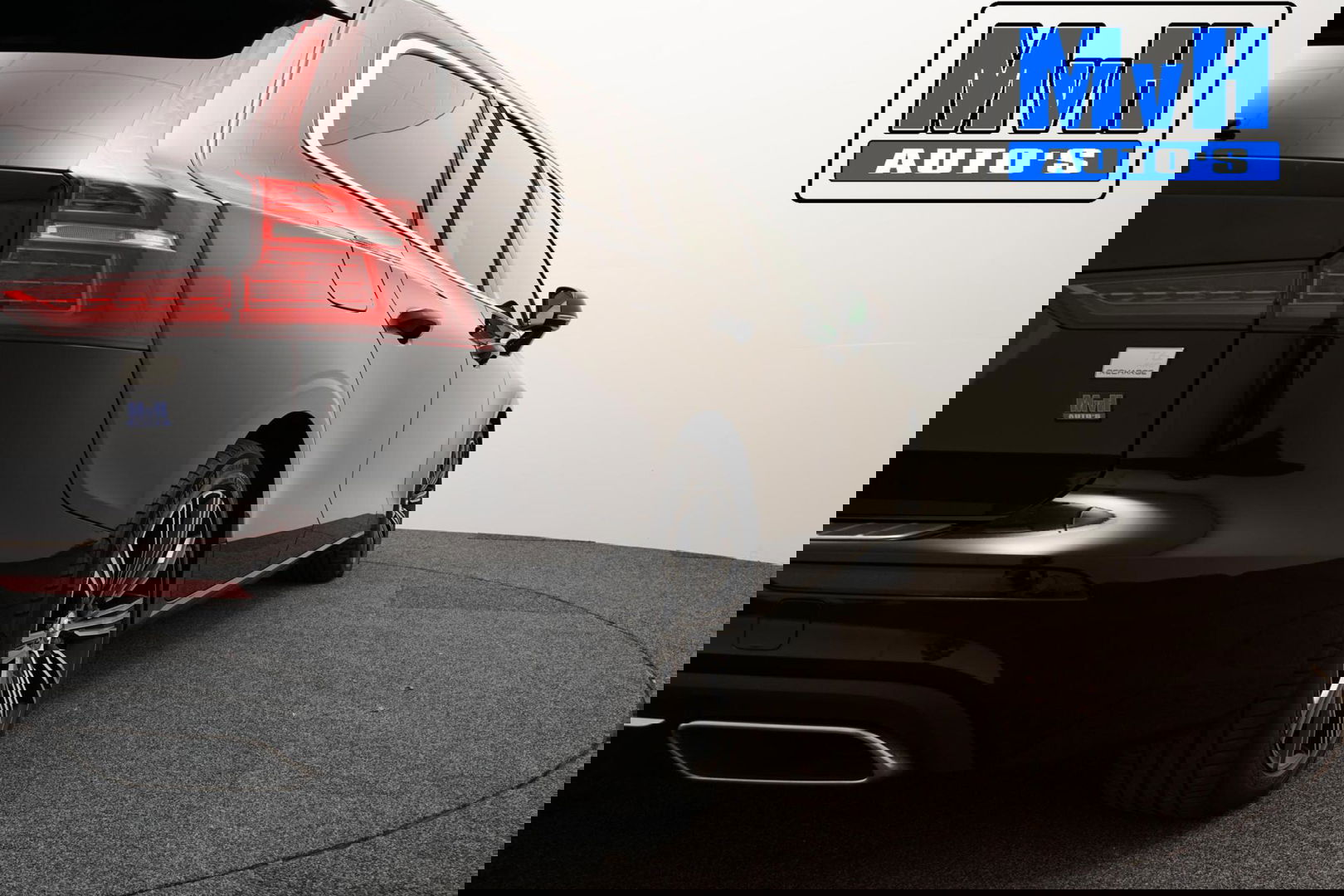 Volvo V60 2.0 T6 Recharge AWD Business Pro 340PK|LEER|CAMERA