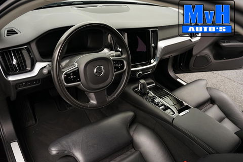 Volvo V60 2.0 T6 Recharge AWD Business Pro 340PK|LEER|CAMERA