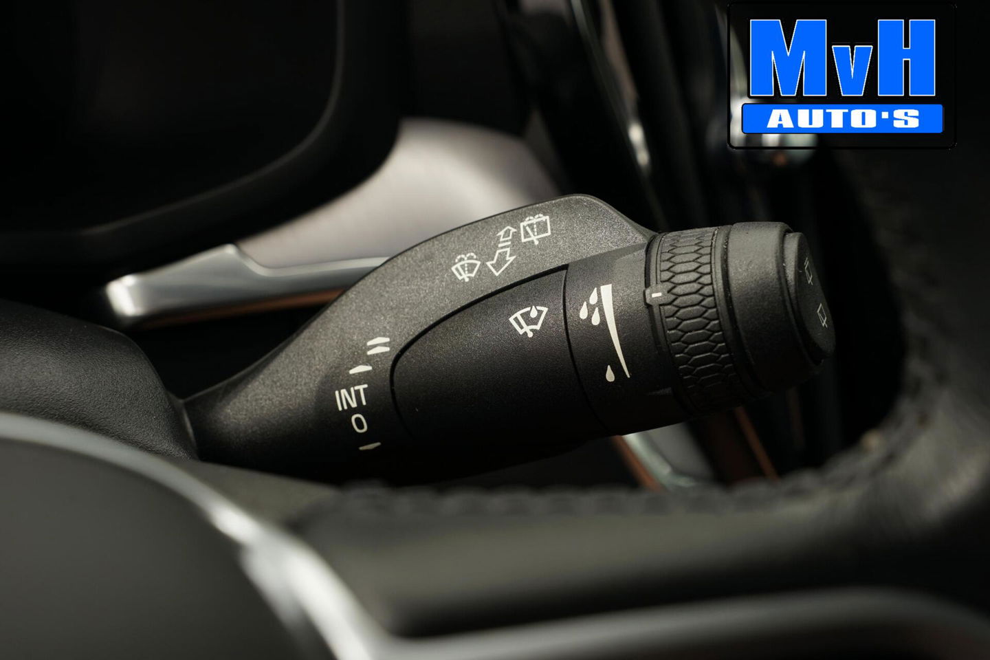 Volvo V60 2.0 T6 Recharge AWD Business Pro 340PK|LEER|CAMERA