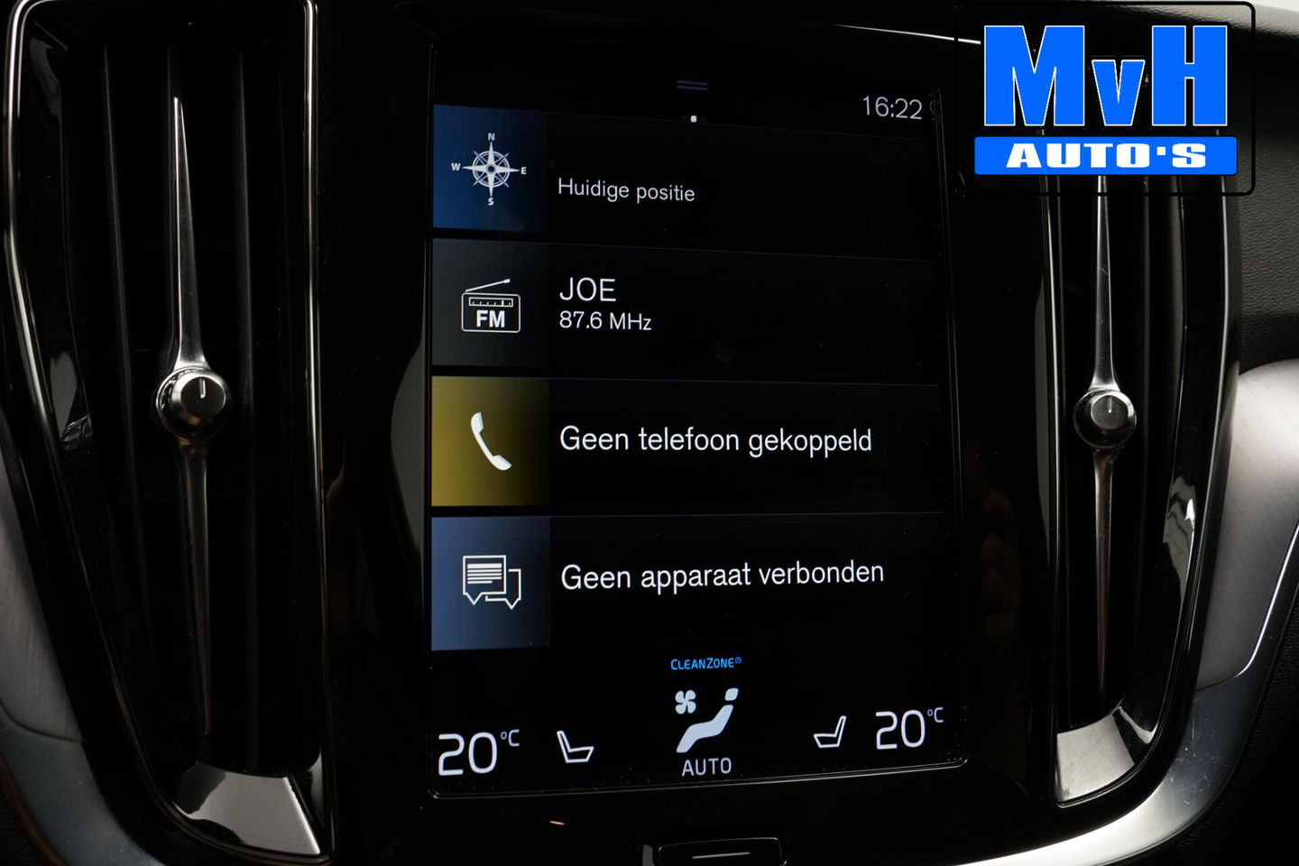 Volvo V60 2.0 T6 Recharge AWD Business Pro 340PK|LEER|CAMERA